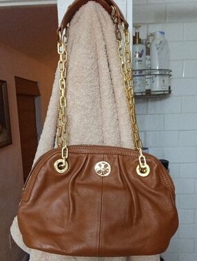 Tory Burch Cognac Dena Bag Excellent Leather Shoulder Bag with Gold Chain Strap